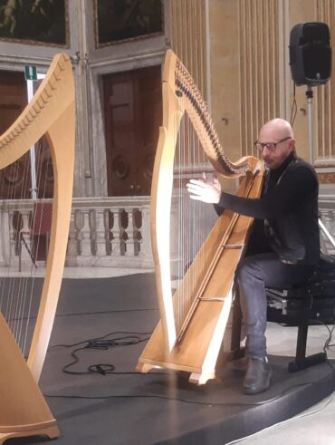 Vincenzo Zitello e le sue arpe