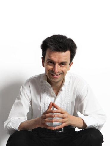 Andrea Bacchetti torna con "Carte Blanche"